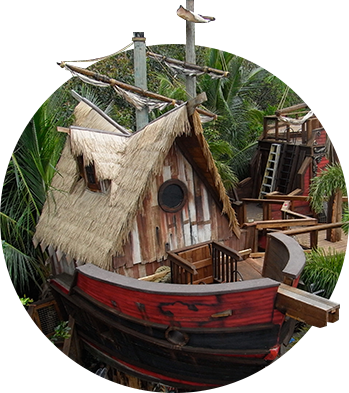 circle_custom-tree-house