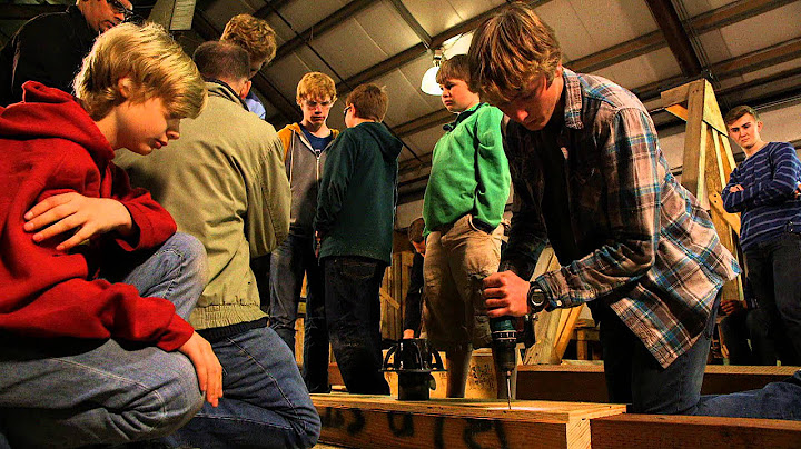 Hog Wild in the Heartland (2015)